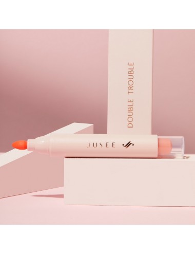 Lip Marker Double Trouble...